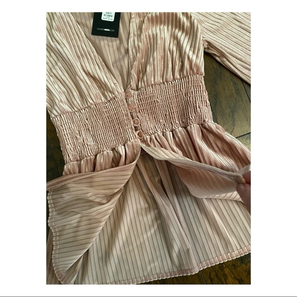 Fashion Nova Mauve Peplum Top with Button Closure - Picture 3 of 5